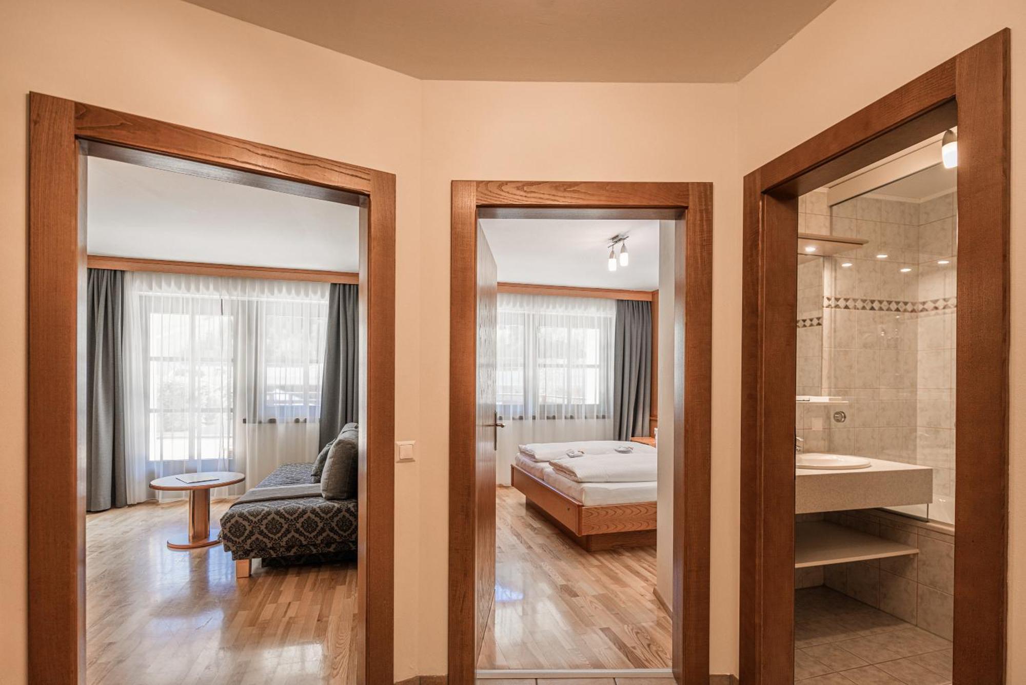 Alpine Spa Residence バド クラインキルヒハイム エクステリア 写真